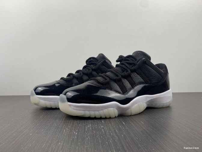 HYPE AV2187-001 Retro Jordan Low 11 Air 72-10 0823